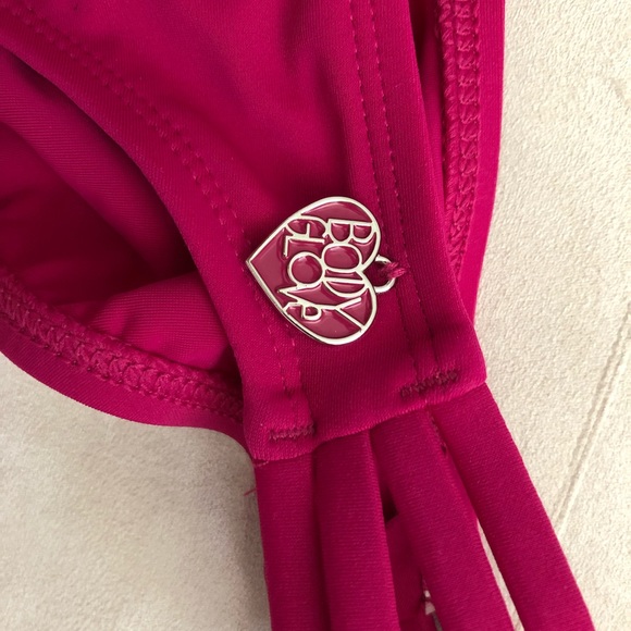 Body glove swim suit bottom - Picture 2 of 3